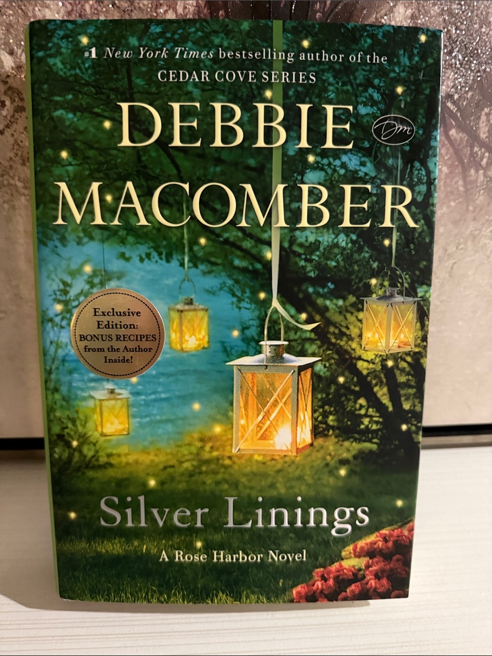 Silver linings a rose Harbour novel a Debbie Macomber